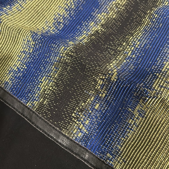 Lafayette 148 skirt - Picture 4 of 4